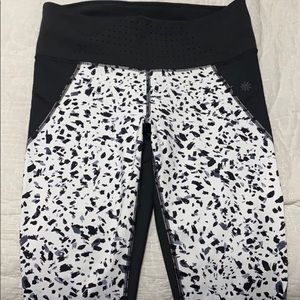 Athleta Cropped leggings